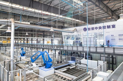 央媒盛贊的索菲亞超級工廠 軟件開發如何實現超前引領